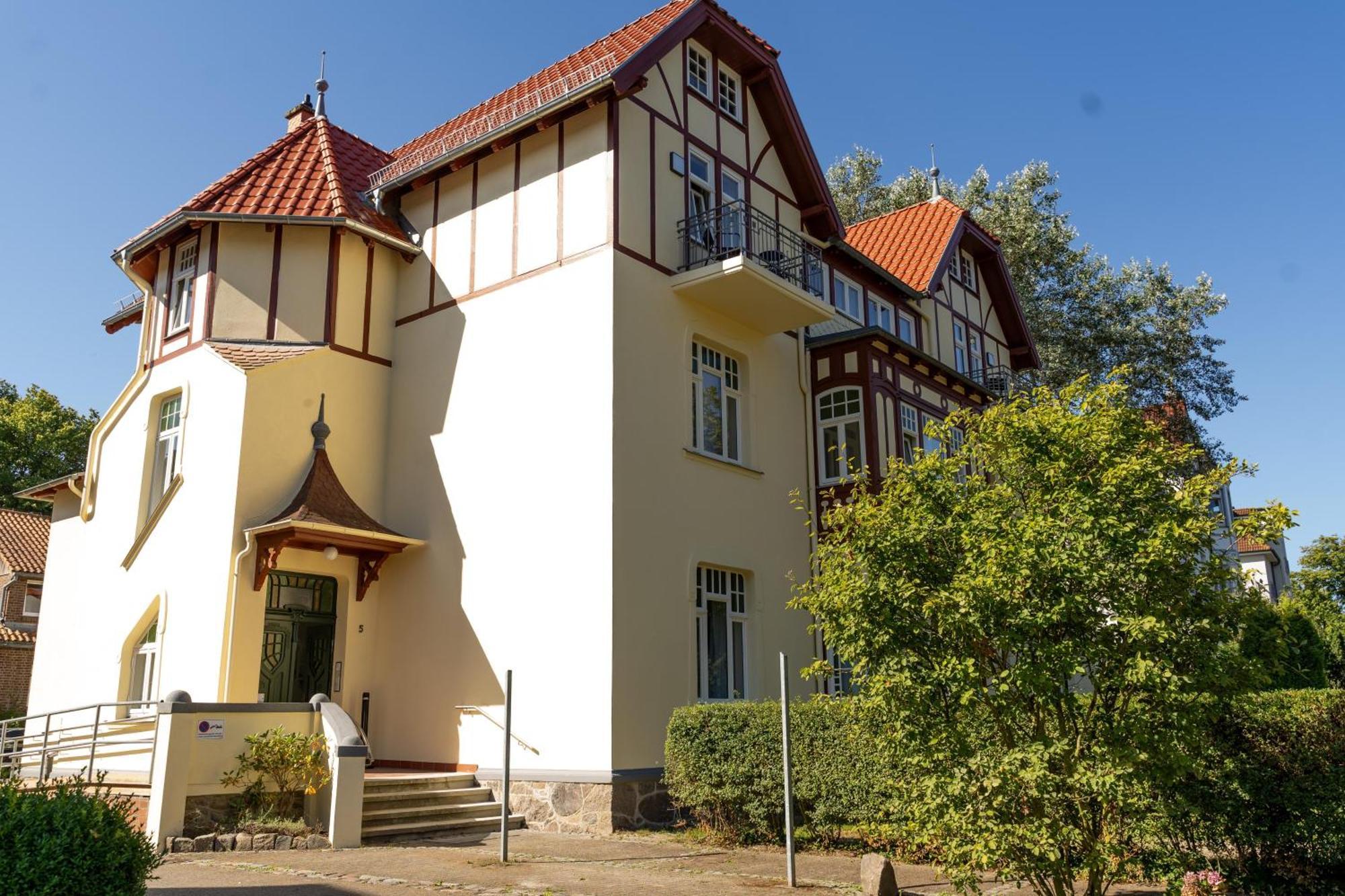 Ferienhotel Am Meer Kuehlungsborn Haus 1 Appartement 3 Exterior photo